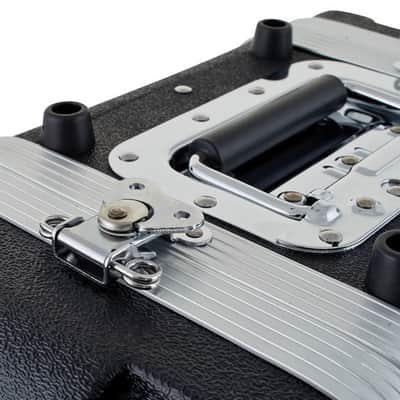 Thon Rack Case 4U Shallow image 7
