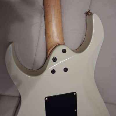 Ibanez RG185WH Standard 1998 - 1999 - White. Original 90's GIGBAG INCLUDED image 11