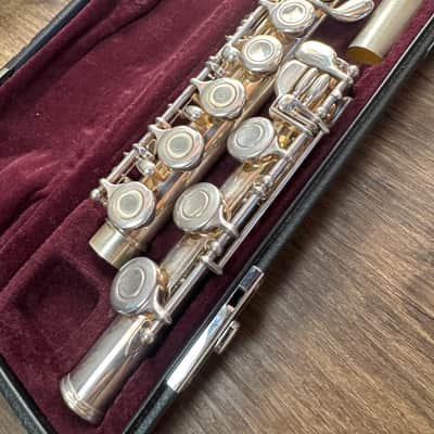 Yamaha YFL-481 Intermediate B-Foot Flute 2010s - Silver image 3