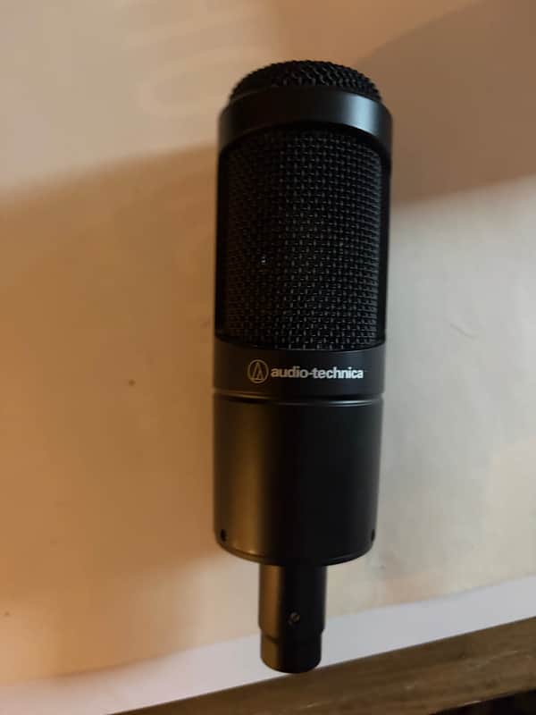 Audio-Technica AT2020 Large Diaphragm Cardioid Condenser Microphone 2010s - Black image 1