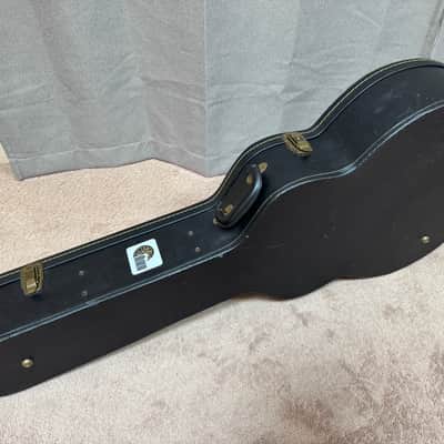 Peerless - Jumbo Archtop guitar case, Vintage 70's-90's image 9