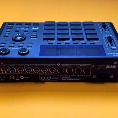 Akai MPC1000BK Custom 16 Squarez W/The Works. Black & Purpz image 6