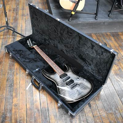 Suhr Modern Plus Electric Guitar Trans Charcoal Burst w/Pao Ferro Fingerboard, Hard Case image 9