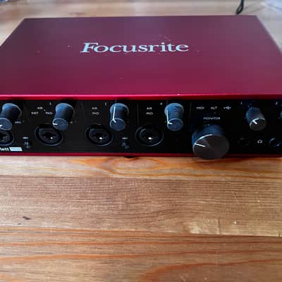 Focusrite Scarlett 18i8 3rd Gen USB Audio Interface 2019 - Present - Red / Black Bild 1