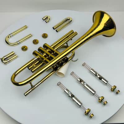 1949 Holton Collegiate cornet in great condition for being nearly 70 years old! image 10