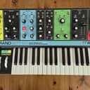 Moog Grandmother 32-Key Semi-Modular Analog Synthesizer (USA)