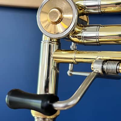 Getzen 1047FN Eterna Novus Tenor – Factory Direct Cosmetic B Stock image 2