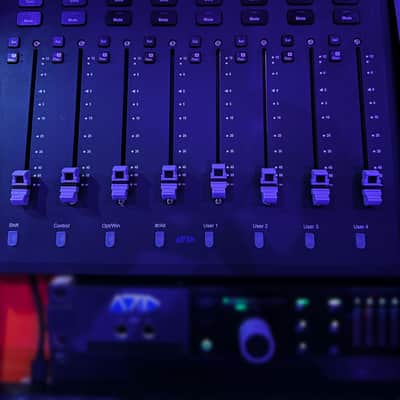 Avid S1 - Knob/Fader Kit (Black/Lavender) image 8