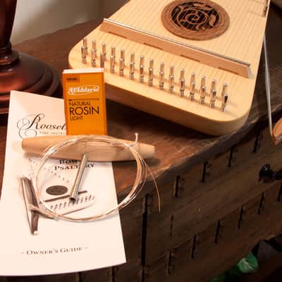 Roosebeck Alto Rounded Psaltery w/ Bow & Extra String Set - Right Hand image 2