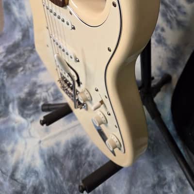 2000 Fender Mexico Olympic White SSH Strat Upgraded USA Trem Whammy Bridge Pro Setup New Strings Brand New Fender Gigbag image 8