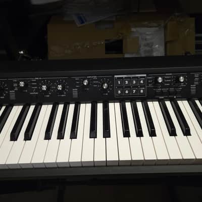 Korg SV2-88 Stage Vintage Digital Piano 2018 - Present - Black with White / Black Keys - Local Pickup Only image 3