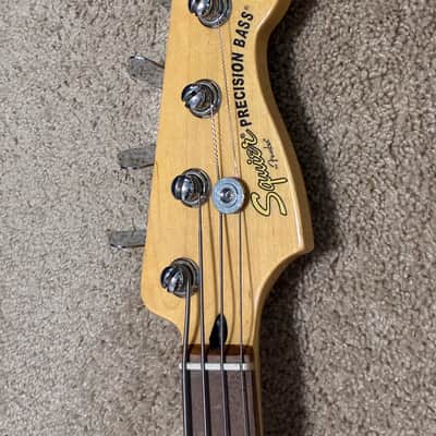 Squier Precision Bass (w/ PJ pickups) image 4