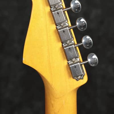 Fender American Vintage II 1961 Stratocaster 3-Color Sunburst [V2205400] (07/30) image 16
