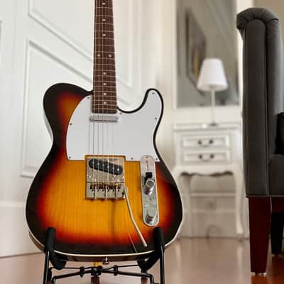 Tokai Telecaster ATEB-Maverick YS/R in Old Yellow Sunburst with Maverick Super VEE Tremolo S/N 18088 image 3