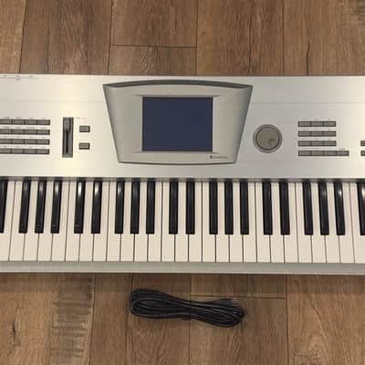 Korg Trinity V3, 61 Keys With MOSS Board. Bank M