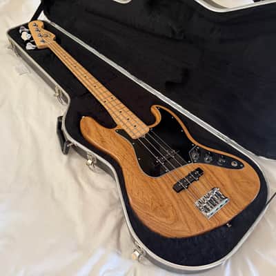 2018 Fender Limited Edition Roasted Ash American Professional Jazz Bass with Maple Fretboard - Natural - Free Pro Setup image 20