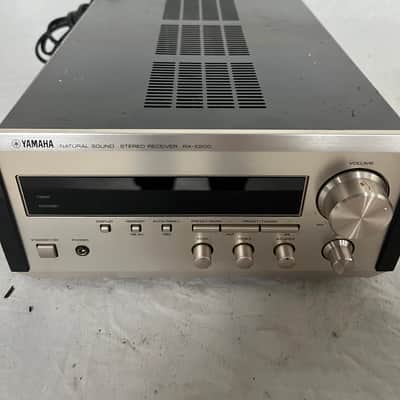 Yamaha Natural Sound Receiver RX-E200 Excellent Working Condition image 1