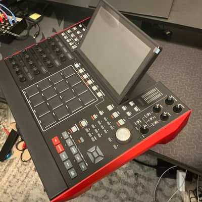 Akai MPC X Standalone Sampler / Sequencer 2017 - Present - Black image 11