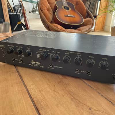 Ibanez AD202 Analog Delay 1980s - Black imagen 1
