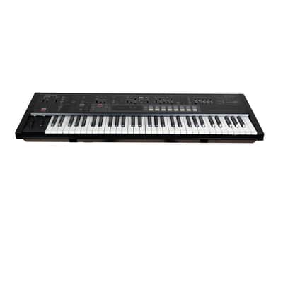 Pre-Owned Akai AX60 Synthesizer | Used