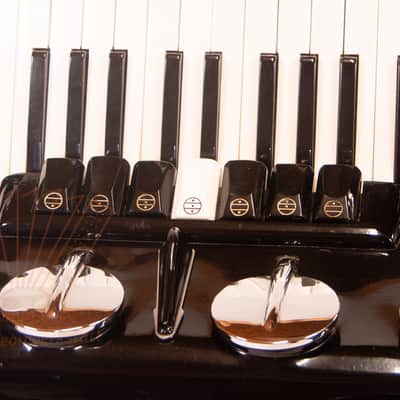 Akkordeon Scandalli Saxophonklappen black LMH gebraucht image 9