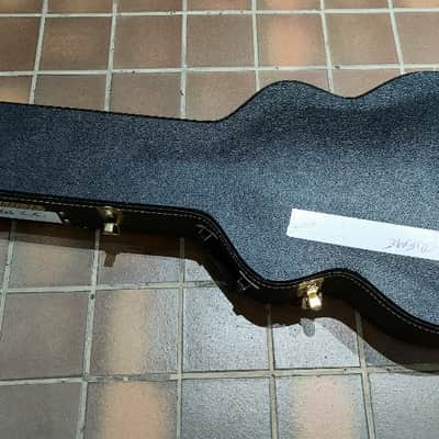 Gretsch Deluxe Hard-shell Archtop Case image 2