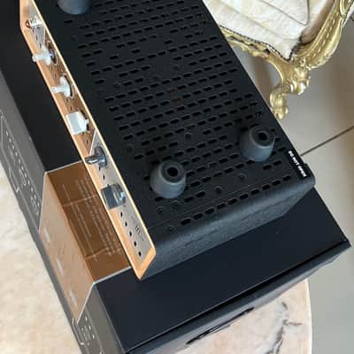UNIVERSAL AUDIO UAFX OX Amp Top Box image 6