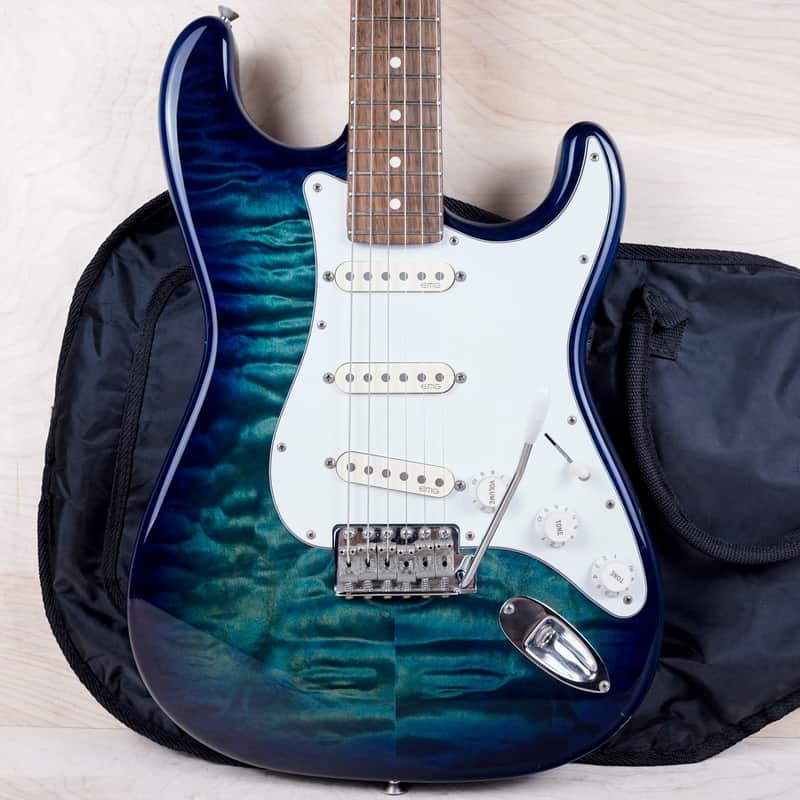 Fender Limited Edition ST-62QT Stratocaster MIJ 2013 Aqua Blue Quilt Top Japan w/ Bag