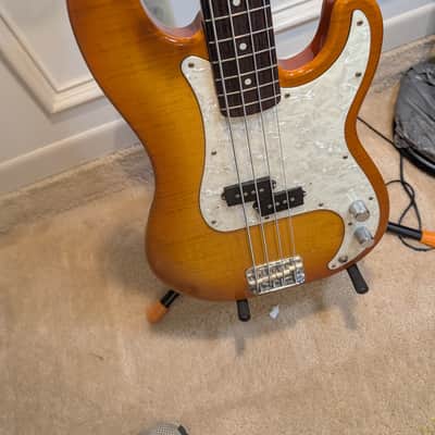 Fender P bass FOTO 1995-1996 - FOTO red image 11