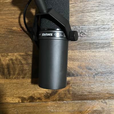 Shure SM7B Genuine Cardioid Dynamic Microphone 2001 - Present - Black image 6