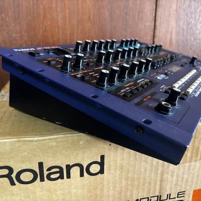 Roland JP-8080 Analog Modeling Synthesizer Module 100-240V New Battery! w/ box image 4