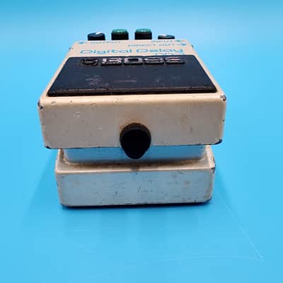1987 Boss DD-3 Version 1 Digital Delay Guitar Effect Pedal Long Chip MIJ Japan Blue Label Bass image 8