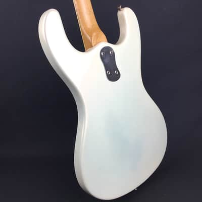 Mosrite Ventures Bass 1965 Pearl White - Signed By The Ventures image 19