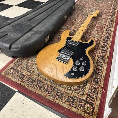 Peavey T-60 with Maple Fretboard 1978 - 1988 - Natural image 1