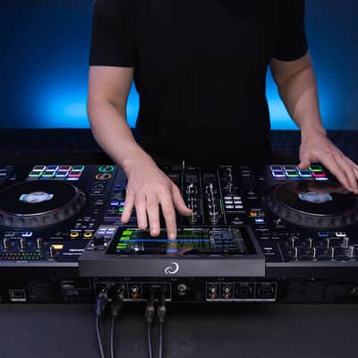 AlphaTheta XDJ-AZ 4-Channel Professional All-In-One DJ System image 12