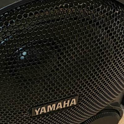 Yamaha Yamaha KS-10 Powered Speaker. image 8