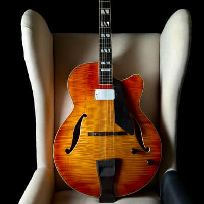Peerless Cremona 17" Archtop image 1