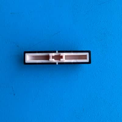 CASIO MT-240 Vintage Keyboard Part: ON/OFF Slider Switch Cover Cap (Black/Red) imagen 2