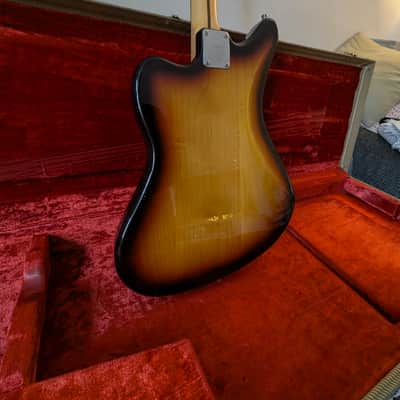 Fender Jaguar Baritone Custom 2004 - 2006 Sunburst image 12