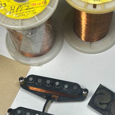 General Vintage Tone NOS pickup set for Stratocaster ®️ 1962 specs Vintage Heavy Formvar Corona Wire INC, New York 70s image 5