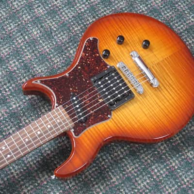 1998 Hamer USA Phantom Custom Sunburst! w/hardshell case image 3