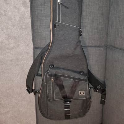 Line 6 Variax 700 Acoustic Guitar - With Footswitch and a Pro Case image 10