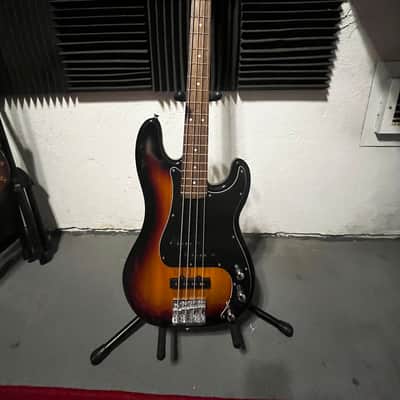 Squier Vintage Modified Precision Bass PJ 2014 - 2018 - 3-Color Sunburst image 10