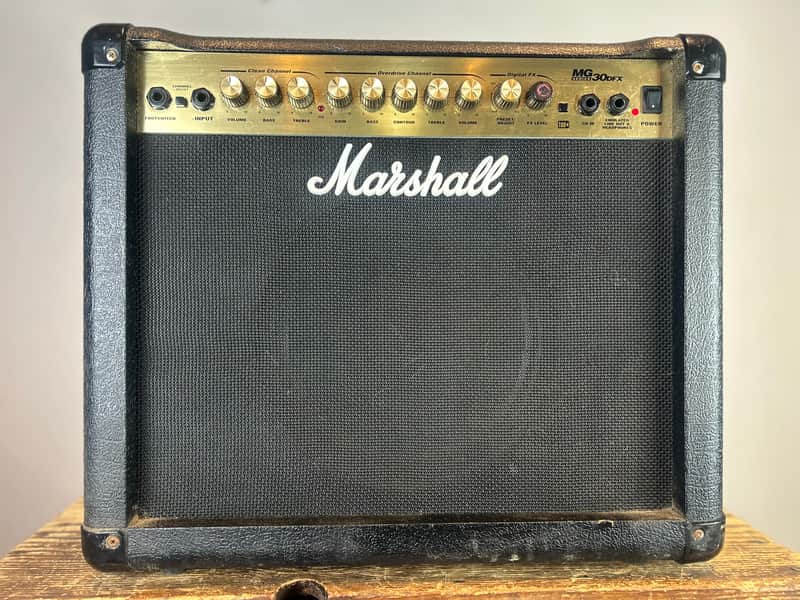 Marshall MG MG30DFX 2-Channel 30-Watt 1x10
