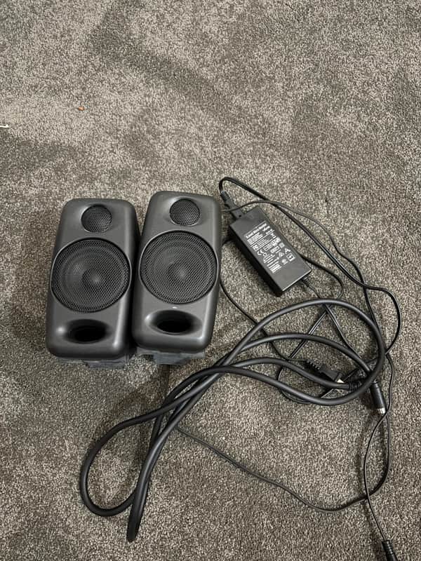 IK Multimedia iLoud Micro Wireless Bluetooth Studio Monitors (Pair) 2016 - Present - Black image 1