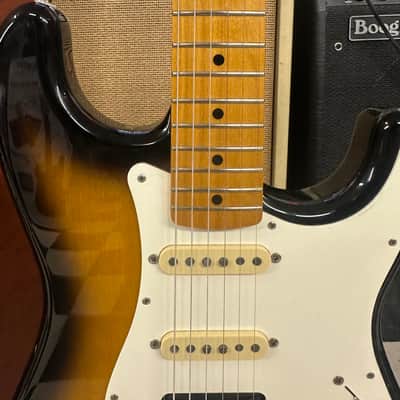 Fender JV Modified '50s Stratocaster HSS 2022 - 2024 - 2-Tone Sunburst image 7