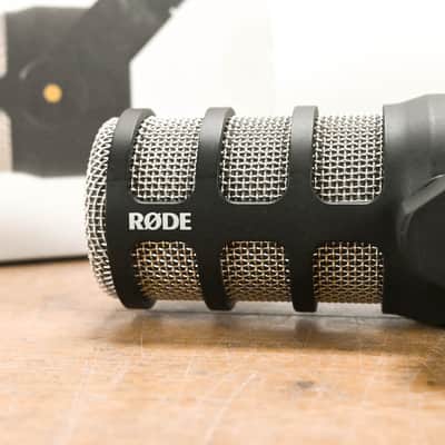 RØDE PodMic Dynamic Podcasting Microphone CG014M5 image 2