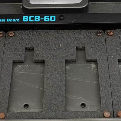 Boss BCB-60 Pedalboard Case w/ Power Supply Daisy Chain & Patch Cables image 9