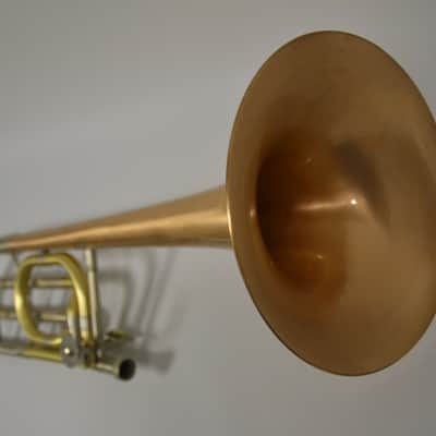 Trombón Conn Artist Symphony (88H) en muy buen estado. image 15