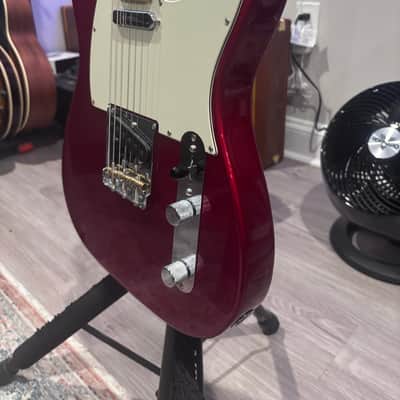 Fender American Professional Telecaster with Maple Fretboard 2017 - 2019 - Candy Apple Red image 5